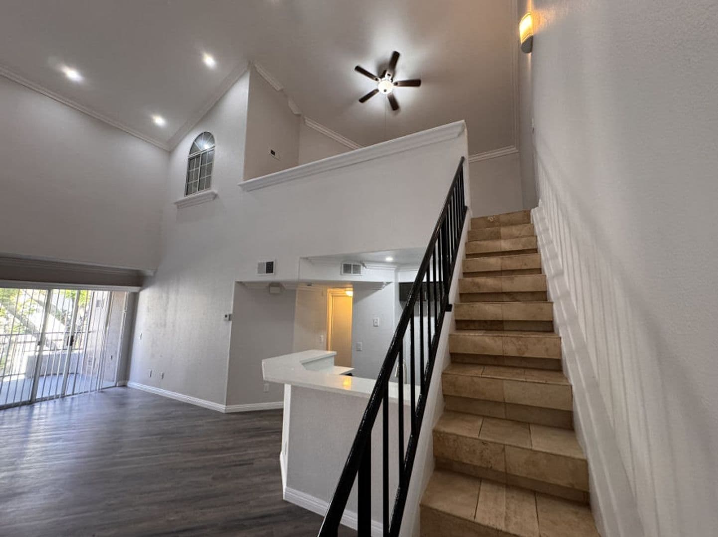 Rialto Apartment: 1414 N. Riverside Ave.