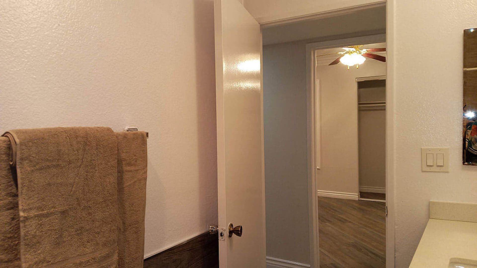 Van Nuys Apartment: 7440 N. Sepulveda Blvd.