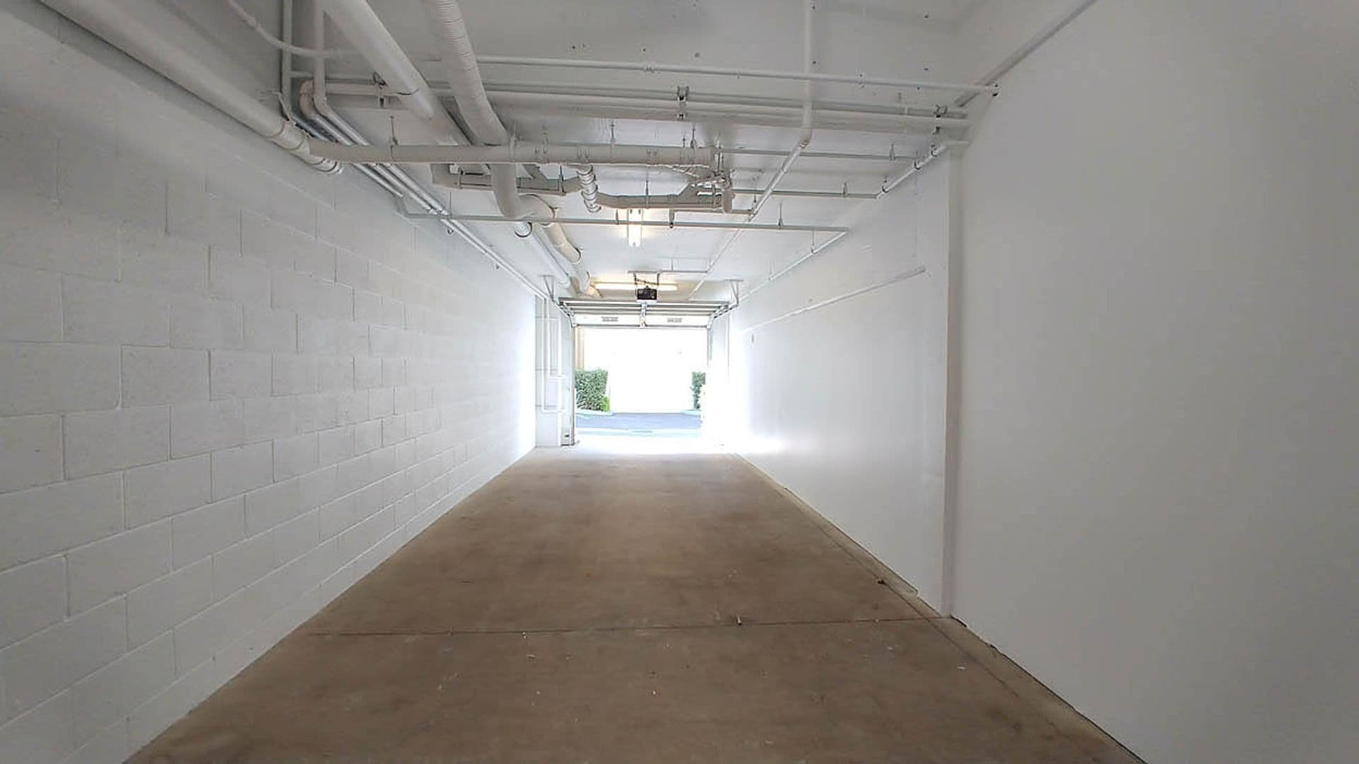 Granada Hills Apartment: 11541 Blucher Ave