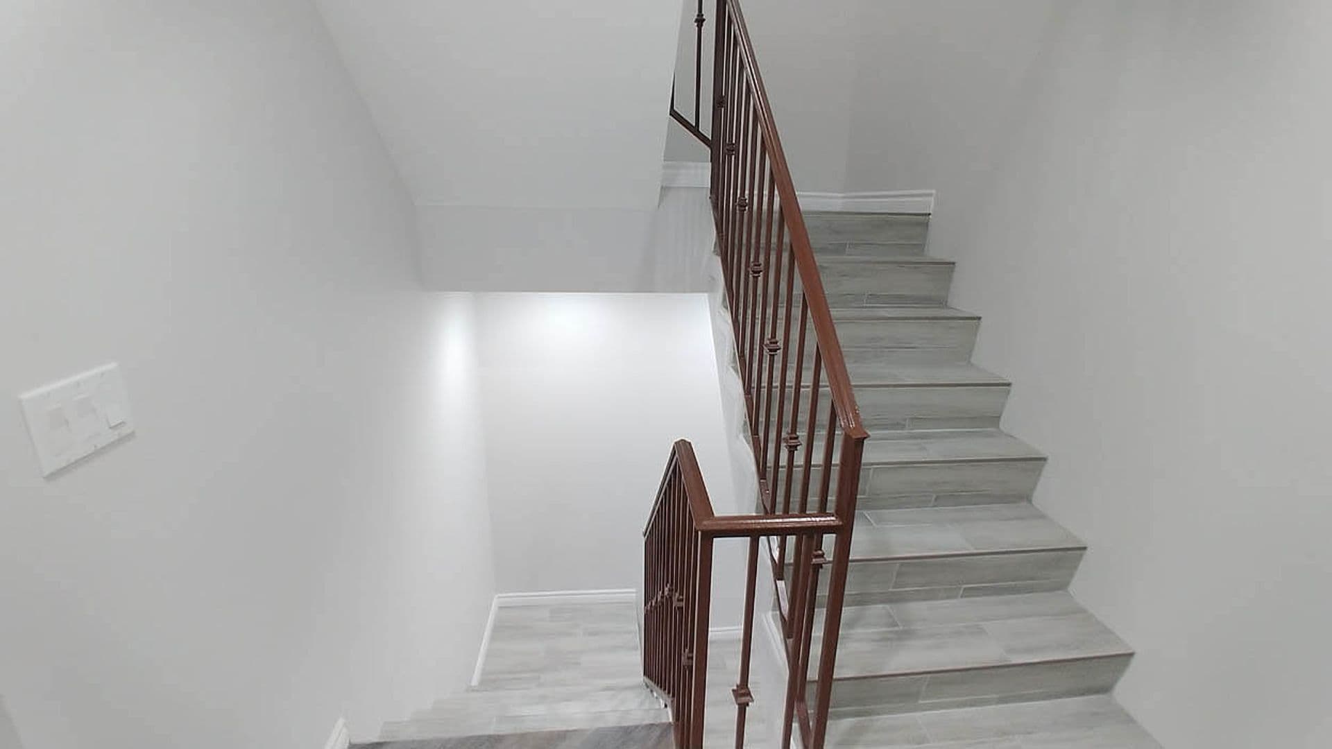 Granada Hills Apartment: 11541 Blucher Ave