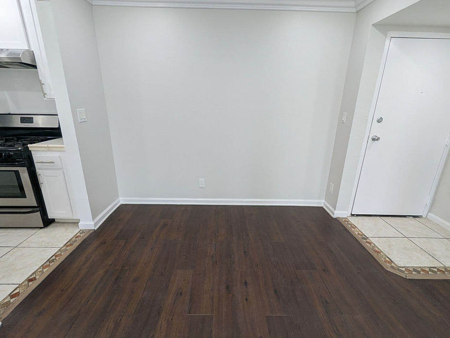 Toluca Lake Apartment: 10741 Camarillo St.