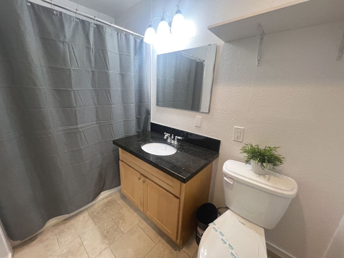 Los Angeles Apartment: 6311 Monterey Rd.