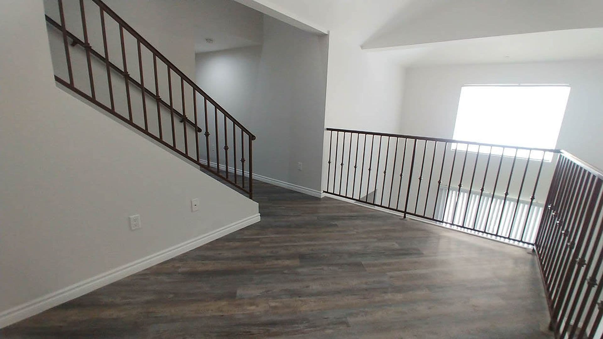Granada Hills Apartment: 11541 Blucher Ave