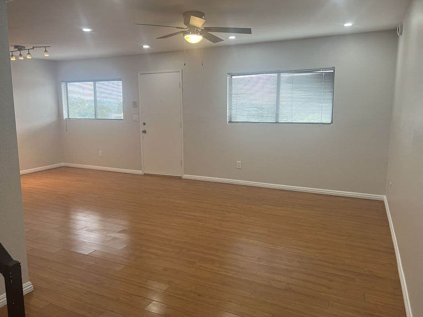 Los Angeles Apartment: 6311 Monterey Rd.