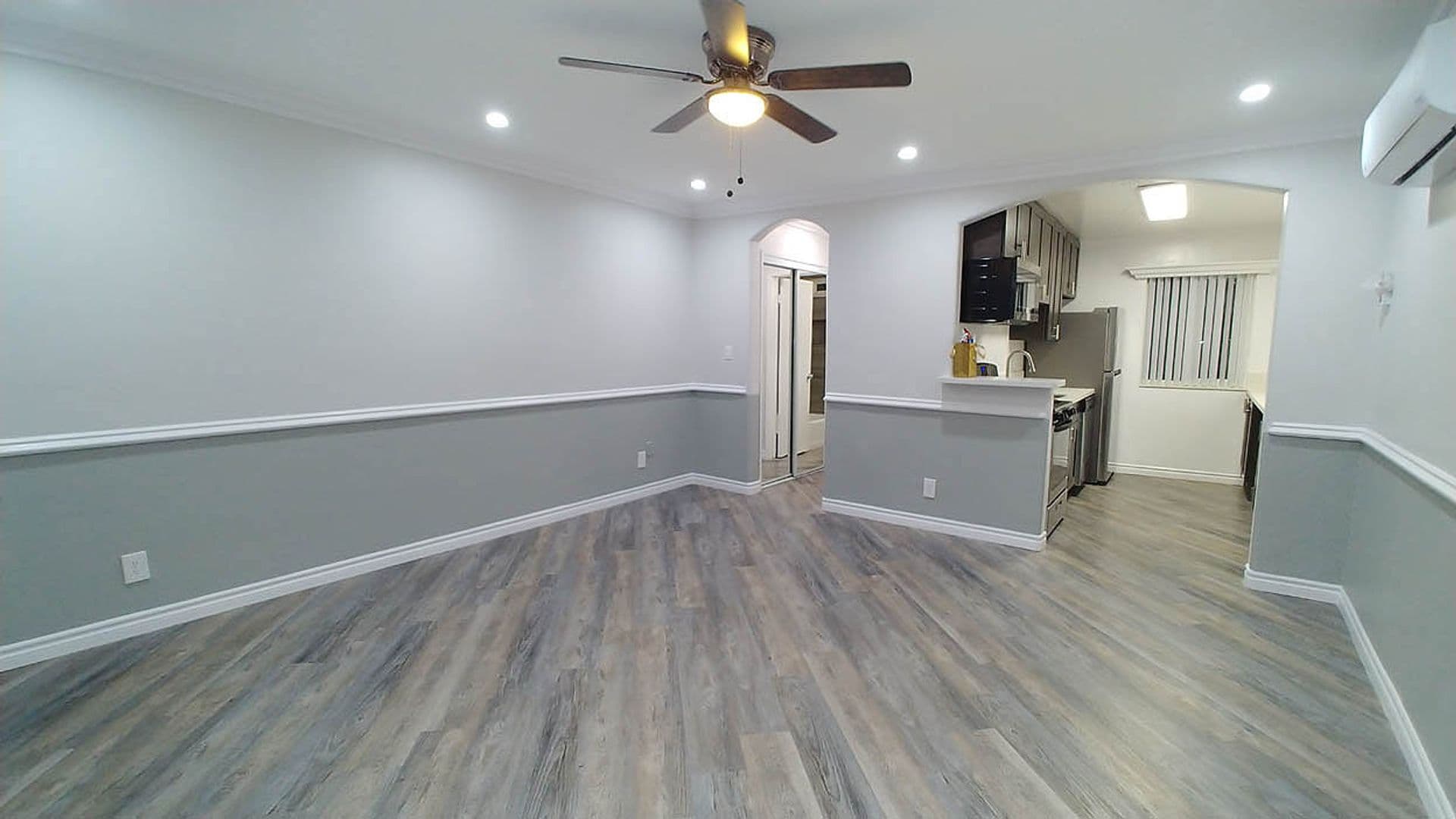 Los Angeles Apartment: 1225 N. Edgemont St.
