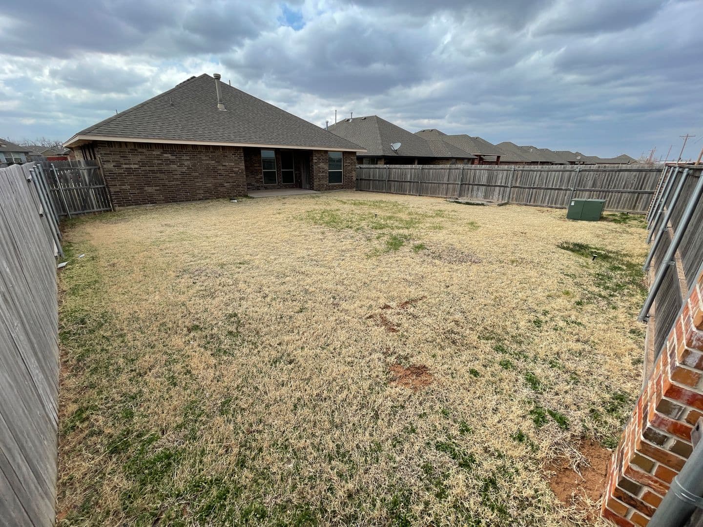 Yukon House: 3208 Texarkana Ct