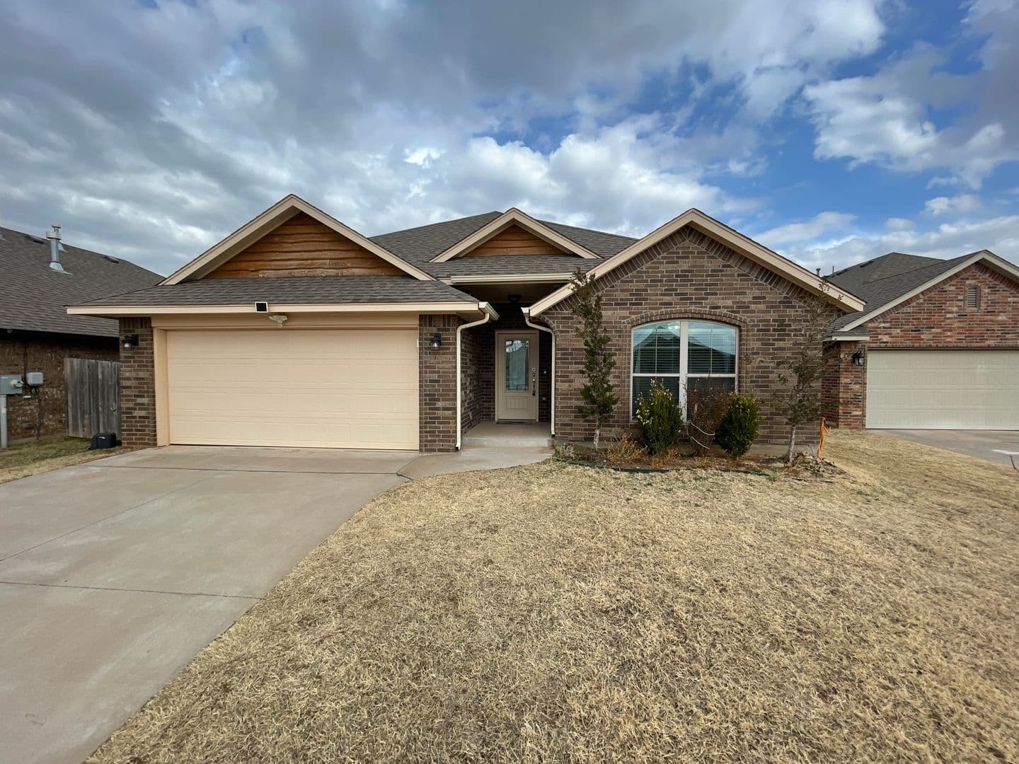 Yukon House: 3208 Texarkana Ct