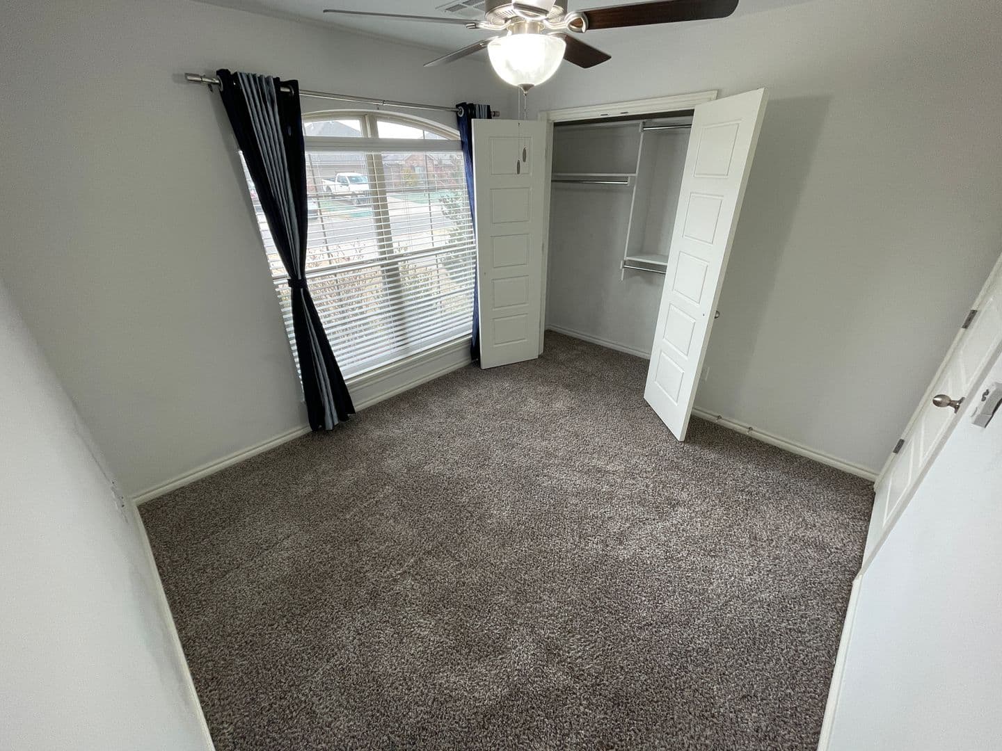 Yukon House: 3208 Texarkana Ct
