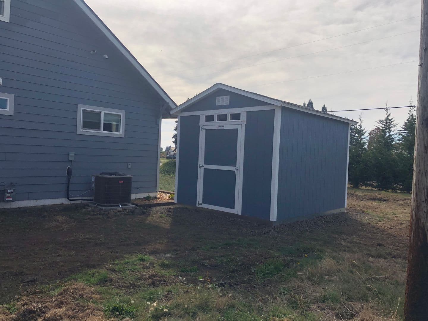 Aumsville House: 9384 Golf Club Rd