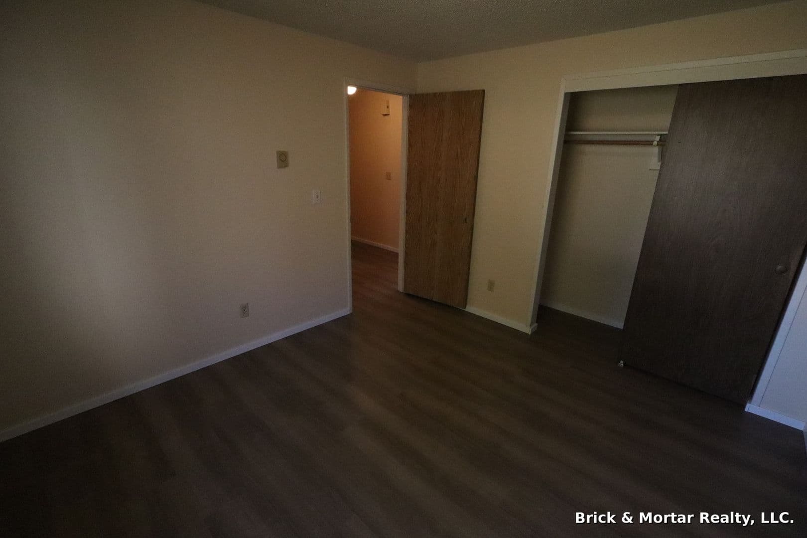 Sublimity Apartment: 115-117 Sw 9th St.