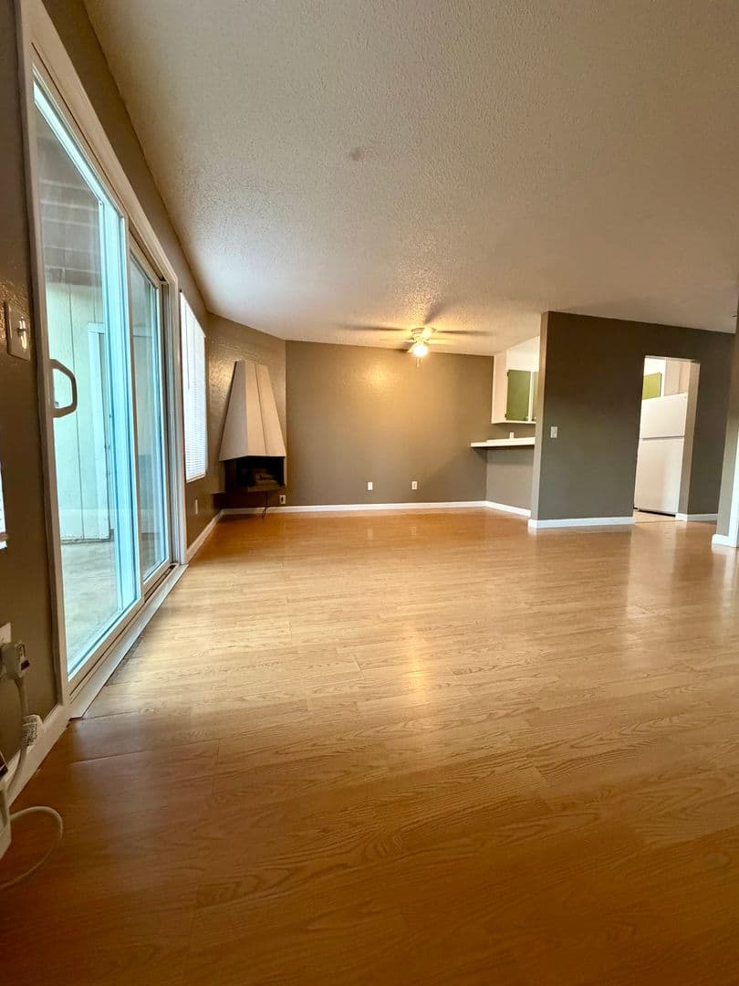 Concord Apartment: 3550 Chestnut Avenue