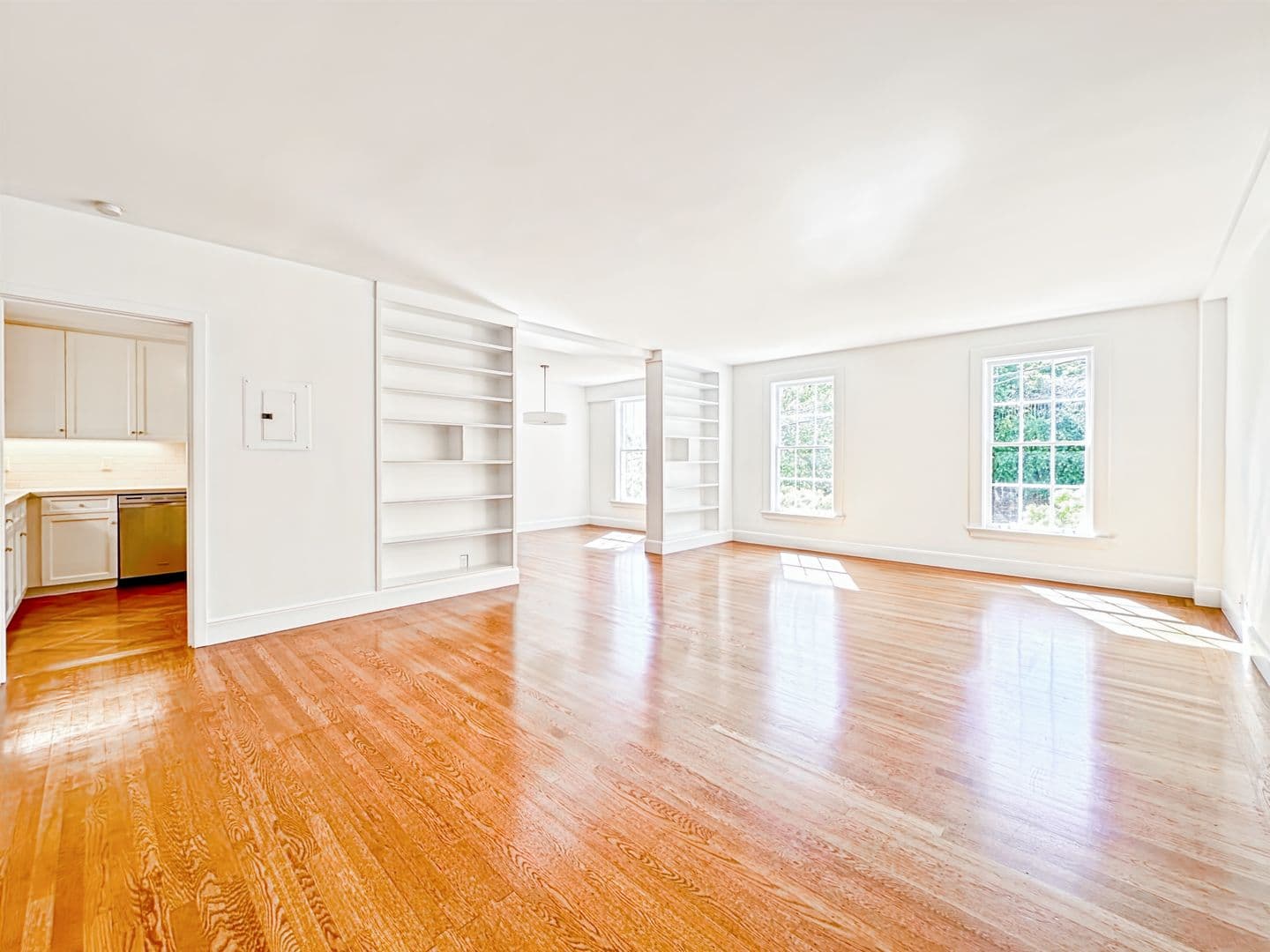 San Francisco Condo: 2999 Pacific Ave
