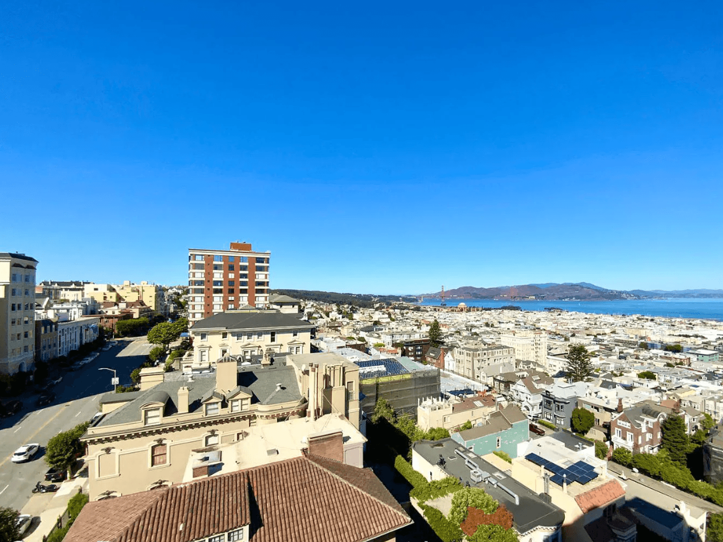 San Francisco Apartment: 2090 Broadway Street