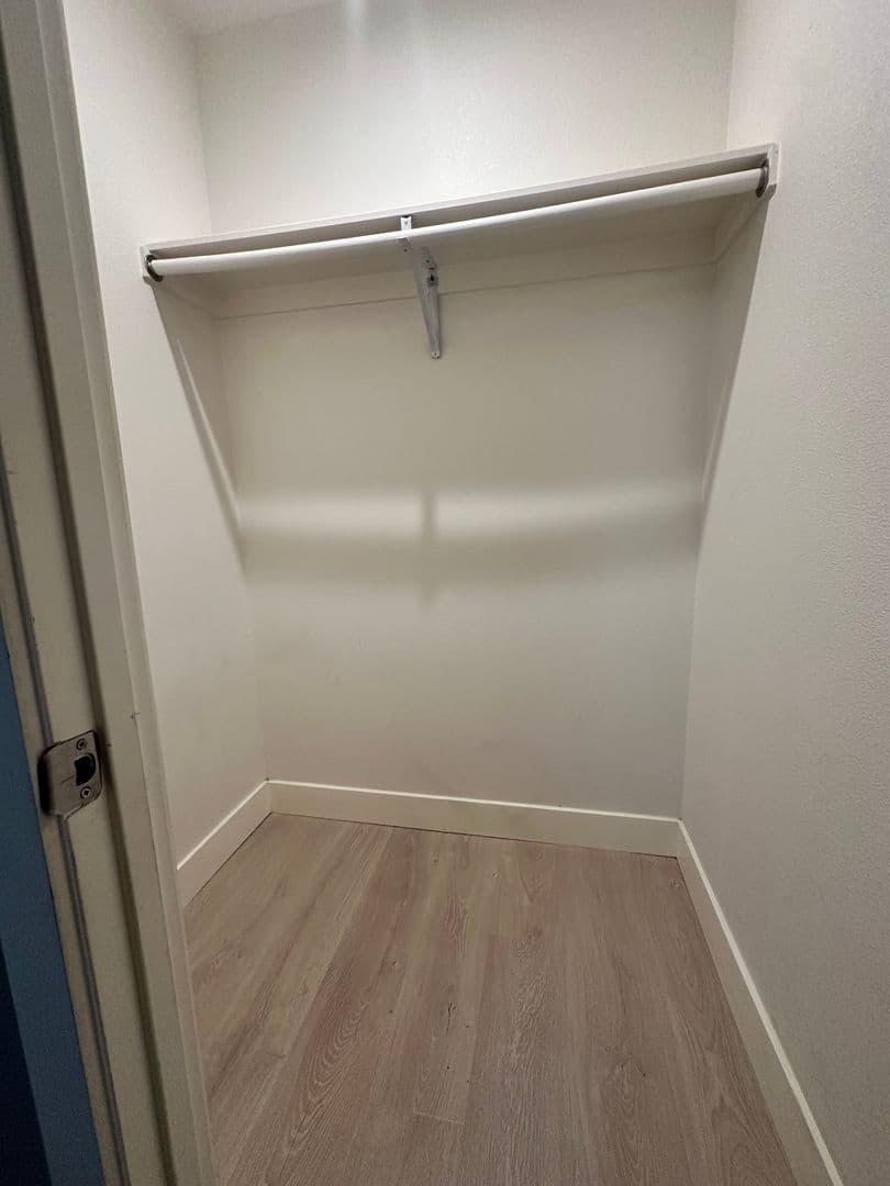 Martinez Apartment: 1131 Warren St & 1524 Willow - 1534 Willow #D