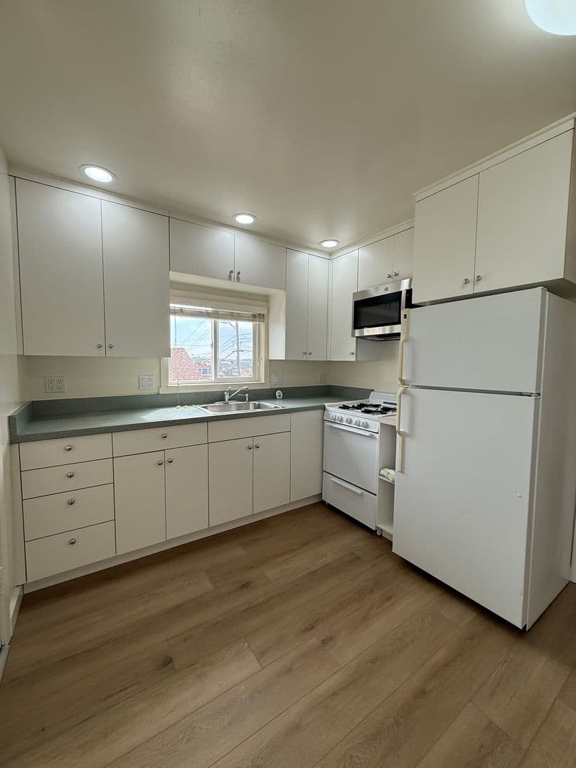 South San Francisco House: 622 Tamarack Lane