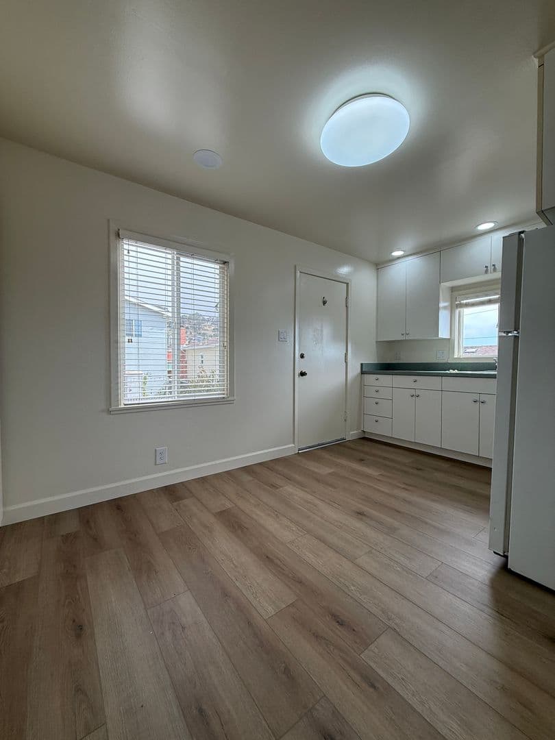 South San Francisco House: 622 Tamarack Lane