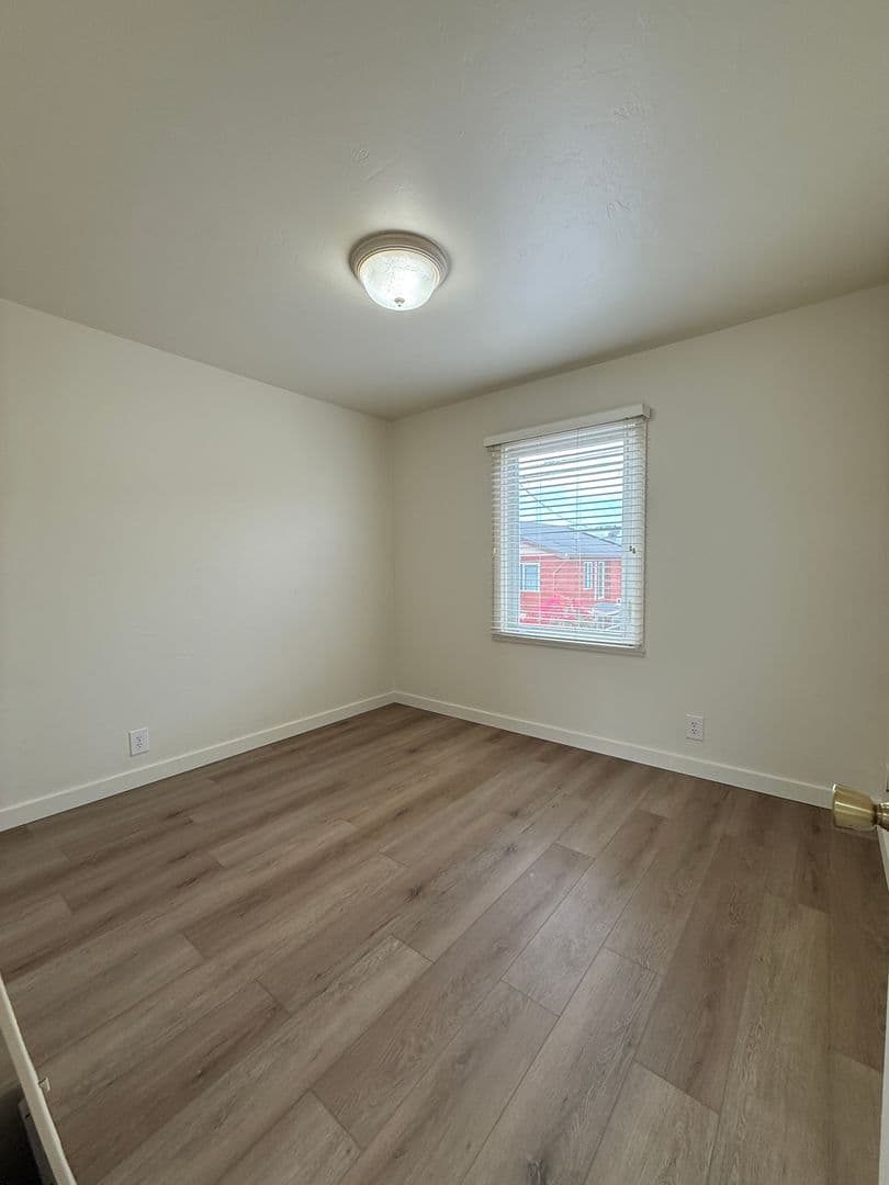 South San Francisco House: 622 Tamarack Lane
