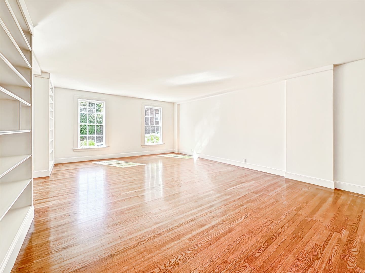 San Francisco Condo: 2999 Pacific Ave