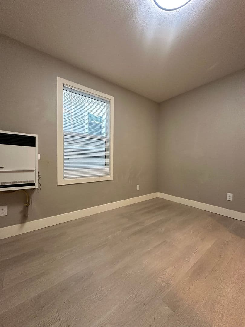 Martinez Apartment: 1131 Warren St & 1524 Willow - 1534 Willow #D