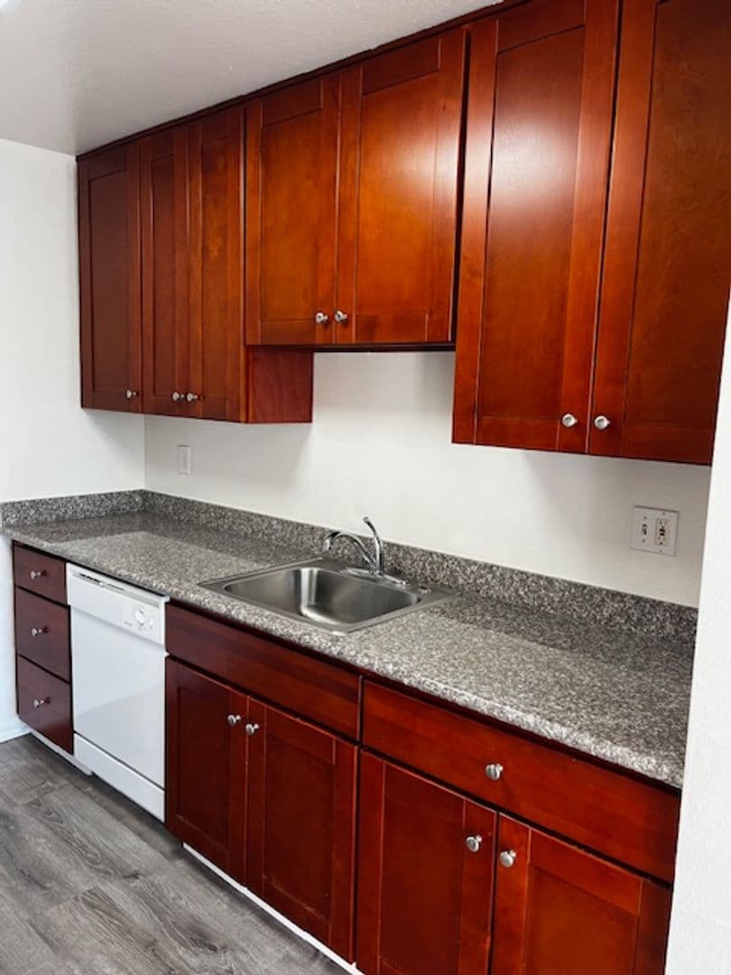 Campbell Apartment: 3555 S. Bascom Avenue