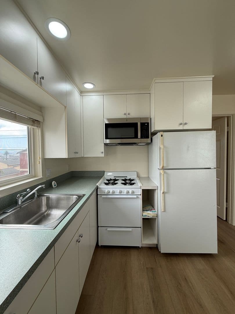South San Francisco House: 622 Tamarack Lane