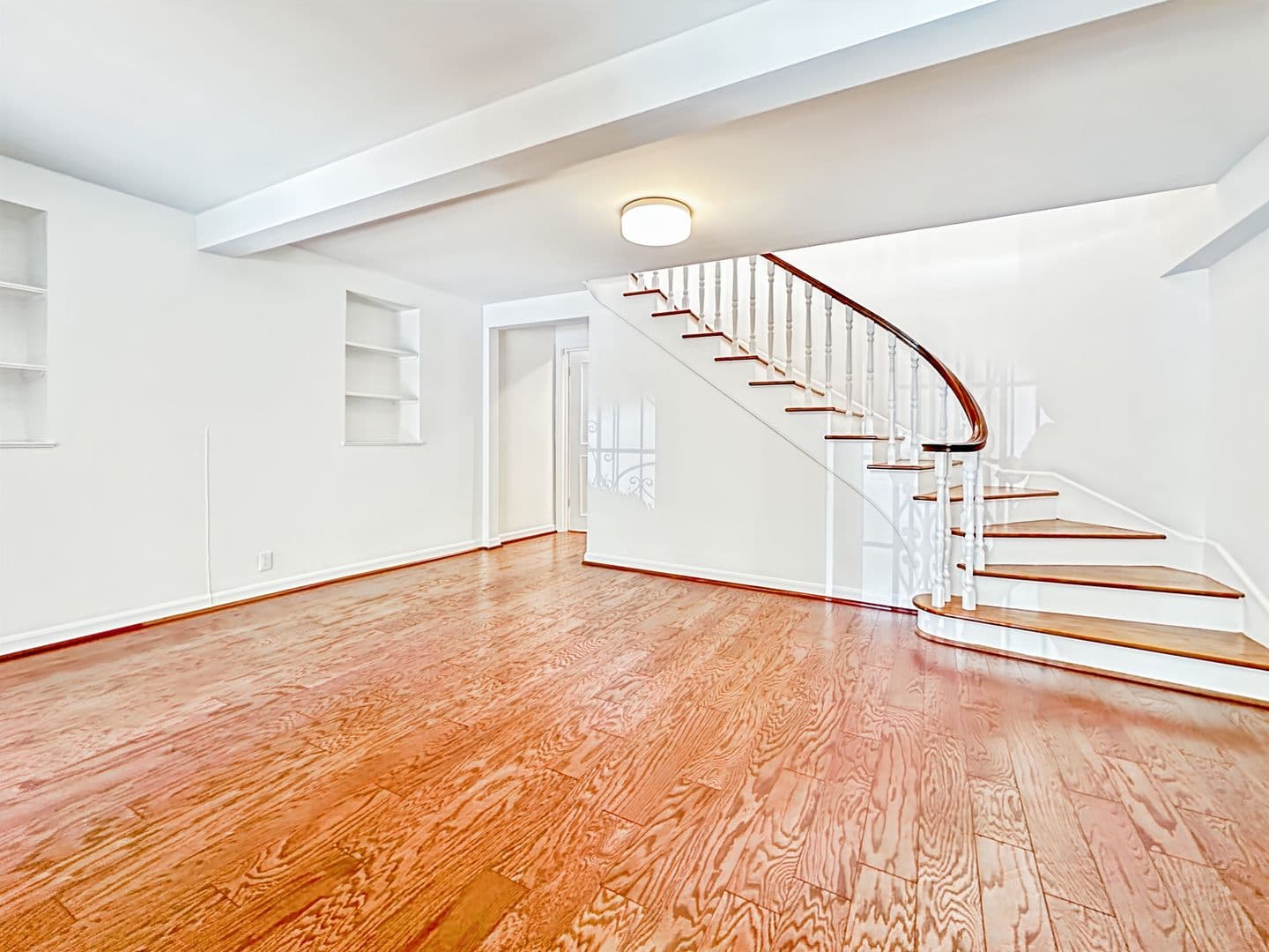 San Francisco Condo: 2999 Pacific Ave