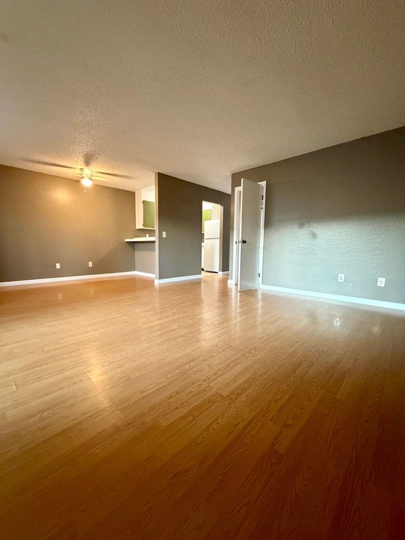 Concord Apartment: 3550 Chestnut Avenue