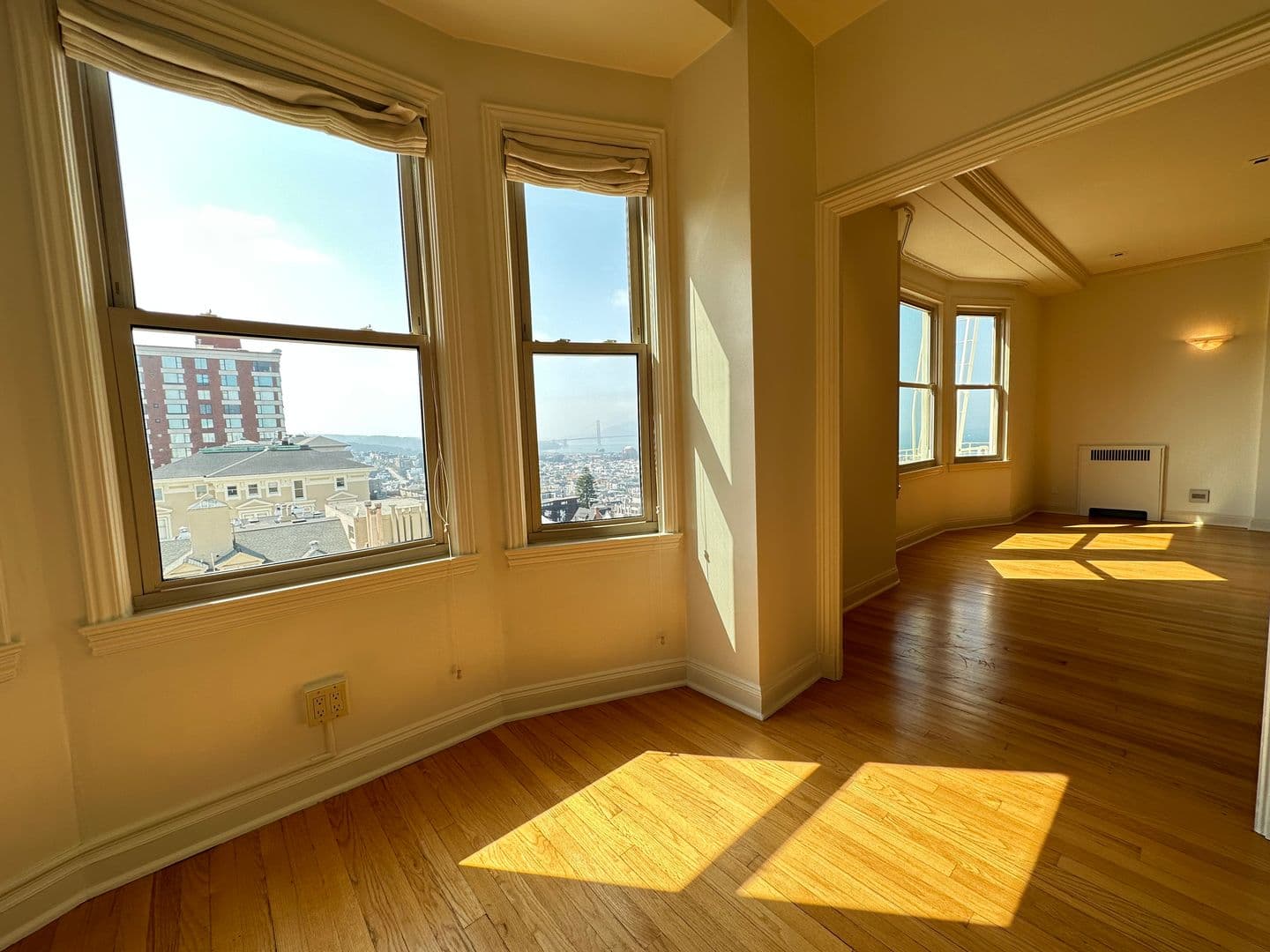 San Francisco Apartment: 2090 Broadway Street