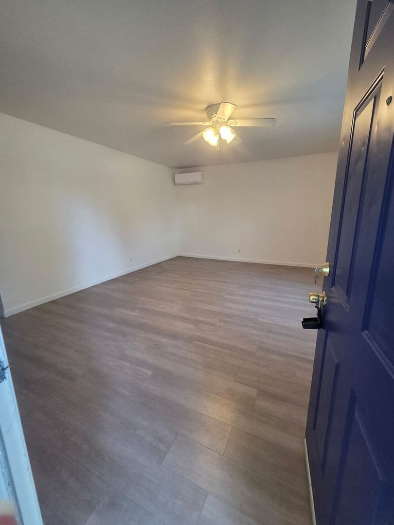 Roseville Apartment: 1813 Piedmont Way