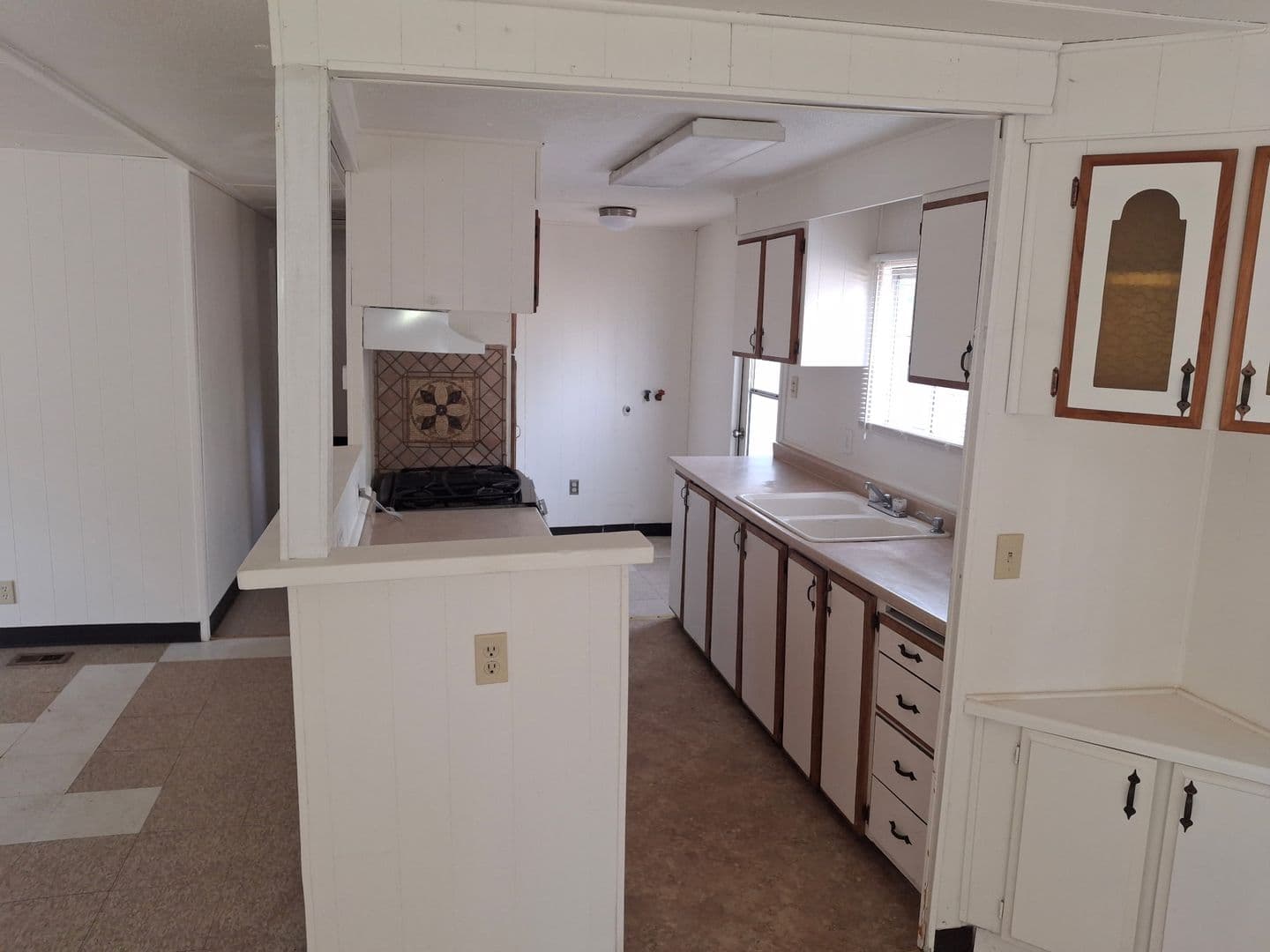 Clearlake Apartment: 5935 Old Hwy 53