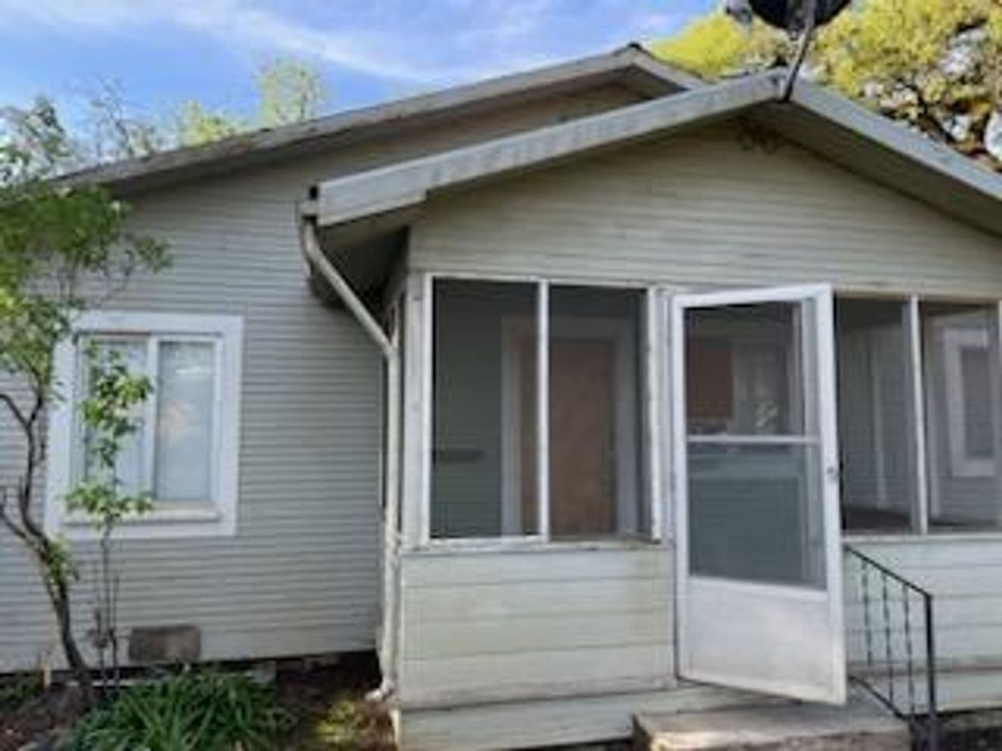Clearlake Apartment: 5935 Old Hwy 53
