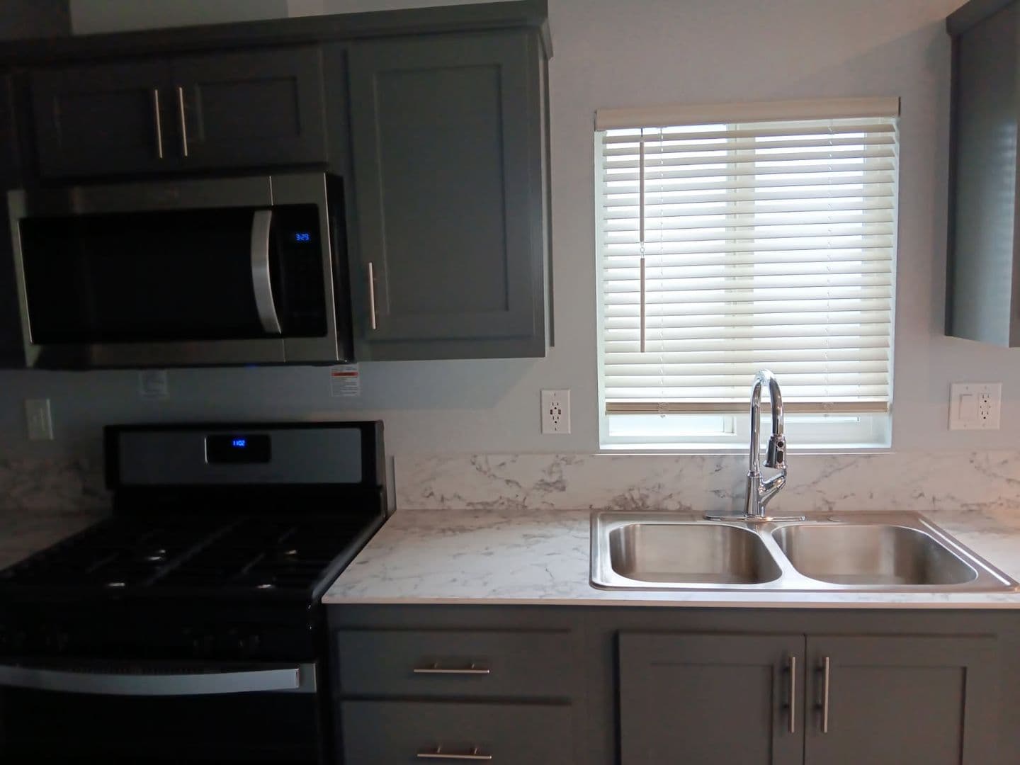 Lakeport Apartment: 2301 Beach Lane
