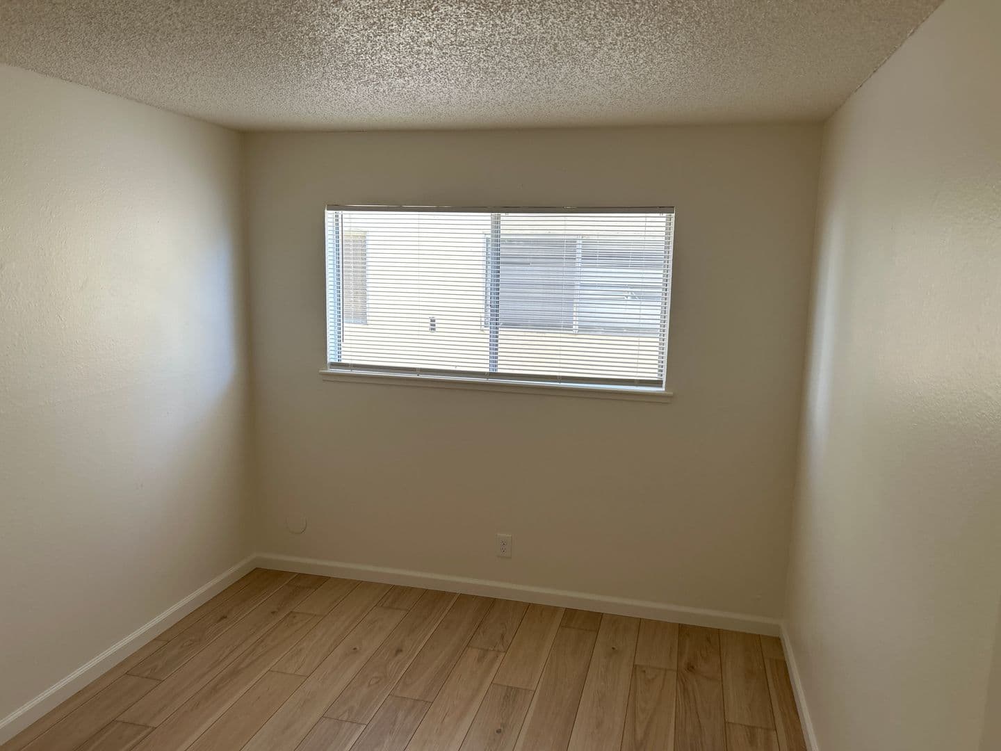 West Sacramento Apartment: 630 Maple Street