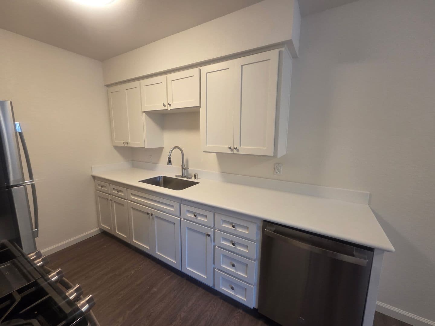 Roseville Apartment: 1813 Piedmont Way