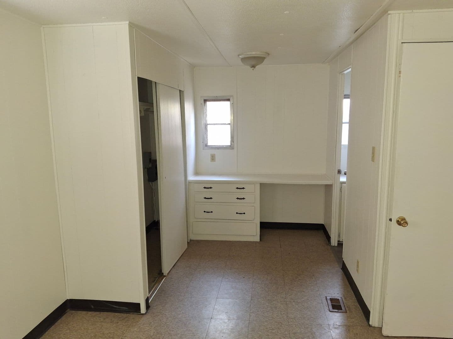 Clearlake Apartment: 5935 Old Hwy 53