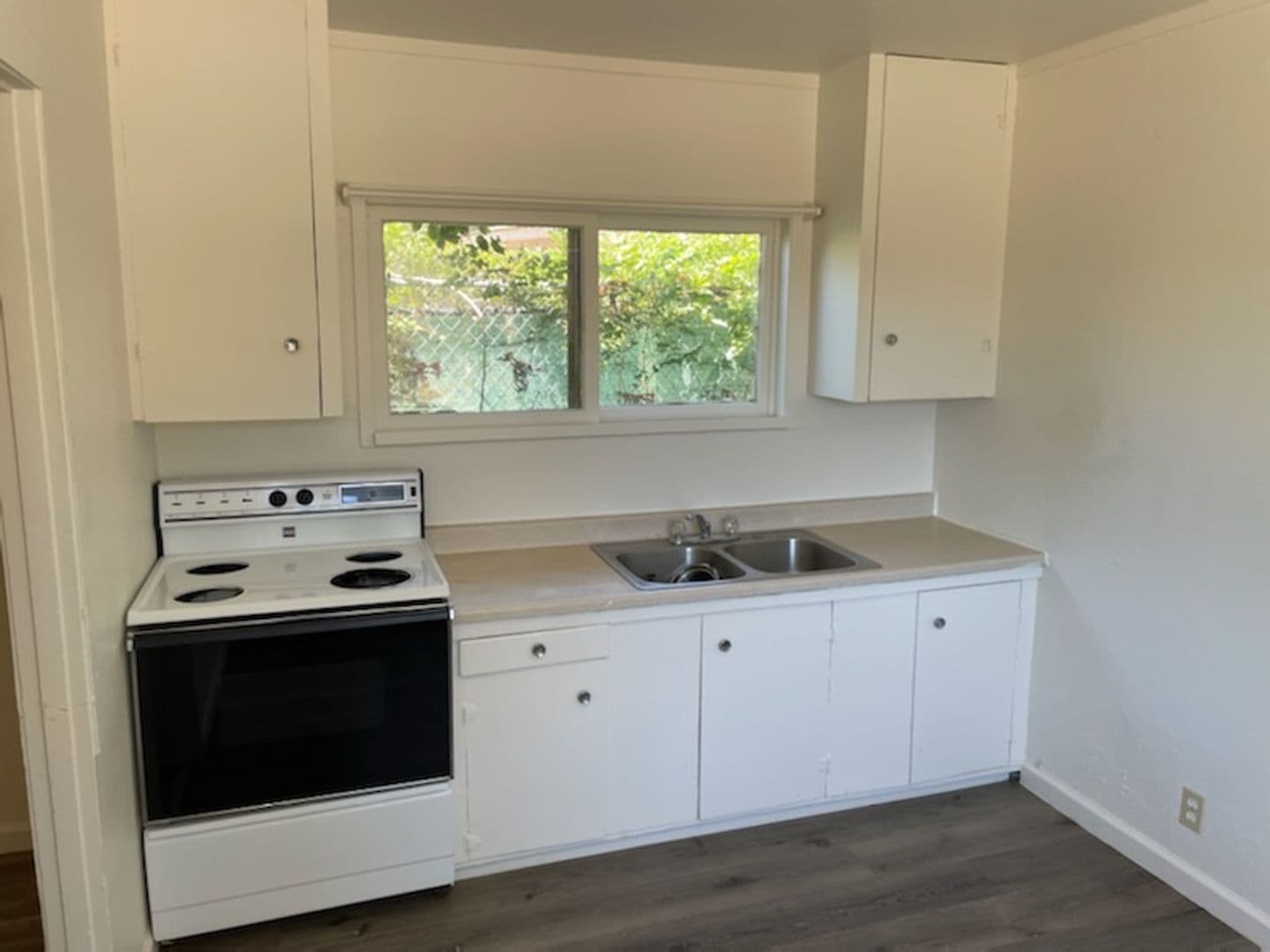 Clearlake Apartment: 5735 Old Hwy 53