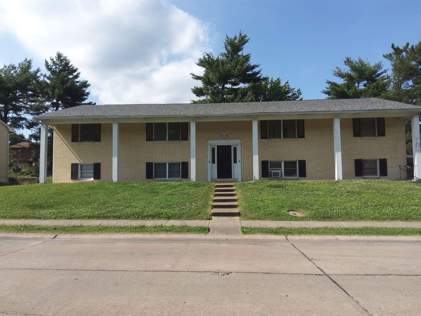 Cape Girardeau Apartment: 3028 THEMIS