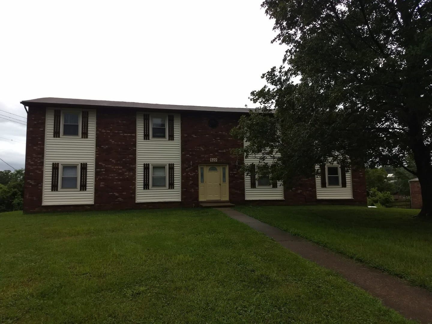Cape Girardeau Apartment: 522 BOXWOOD
