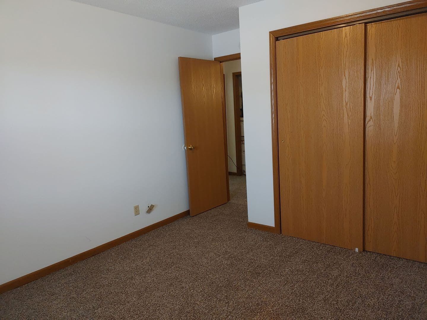 Cape Girardeau Apartment: 604 BOXWOOD