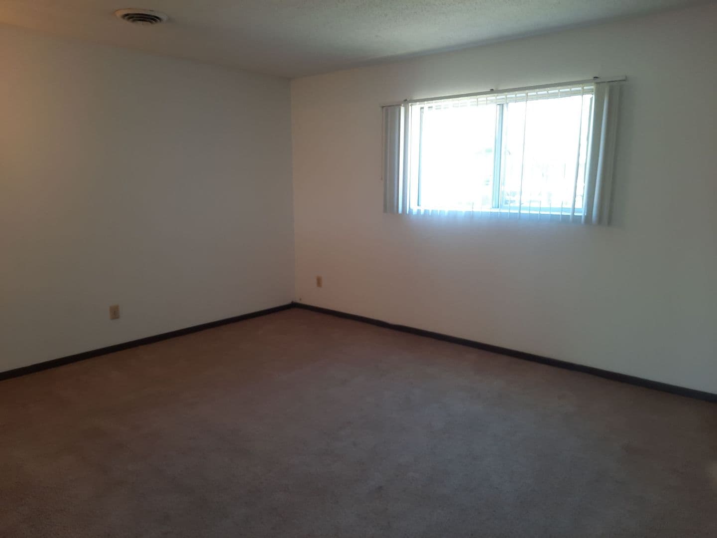 Cape Girardeau Apartment: 624 BOXWOOD
