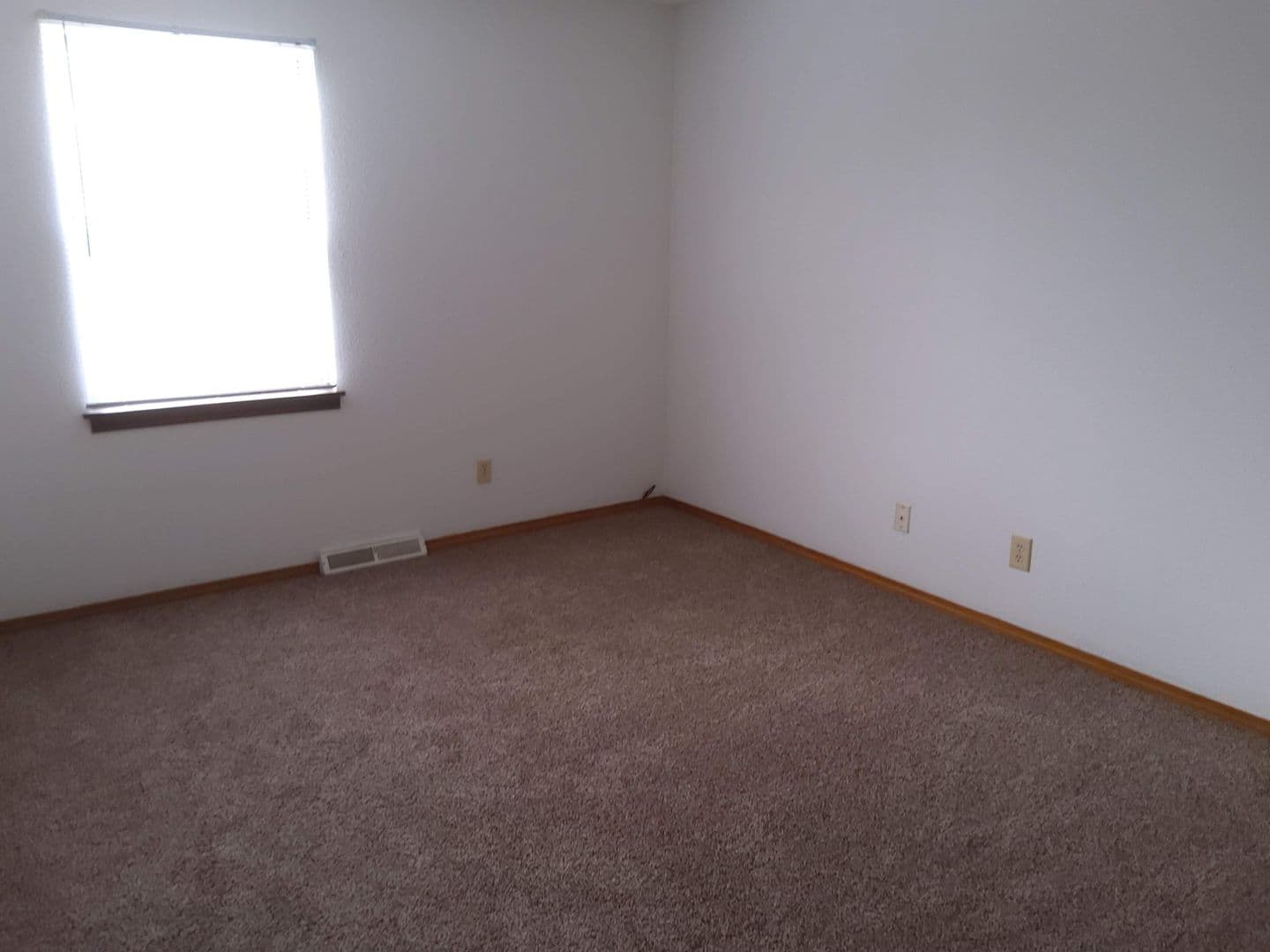 Cape Girardeau Townhome: 3030 Mimosa