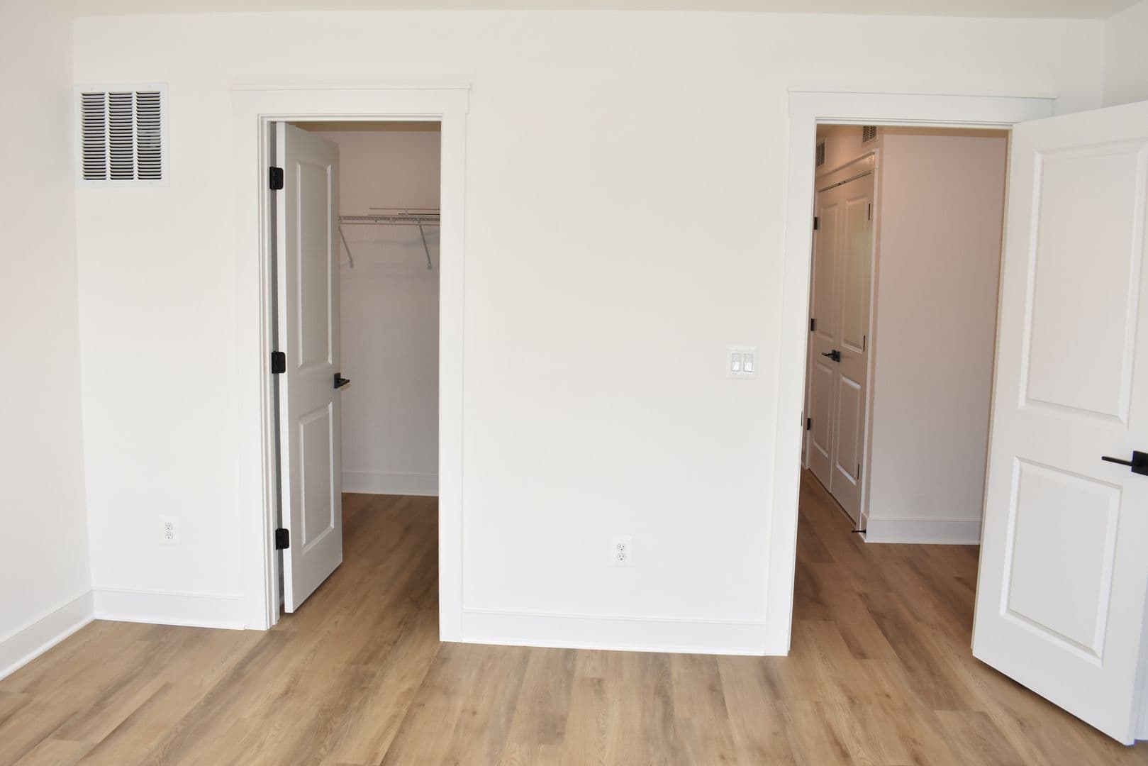 Fredericksburg Townhome: 9604 Blue Ash Alley