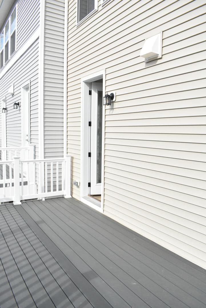 Fredericksburg Townhome: 9604 Blue Ash Alley