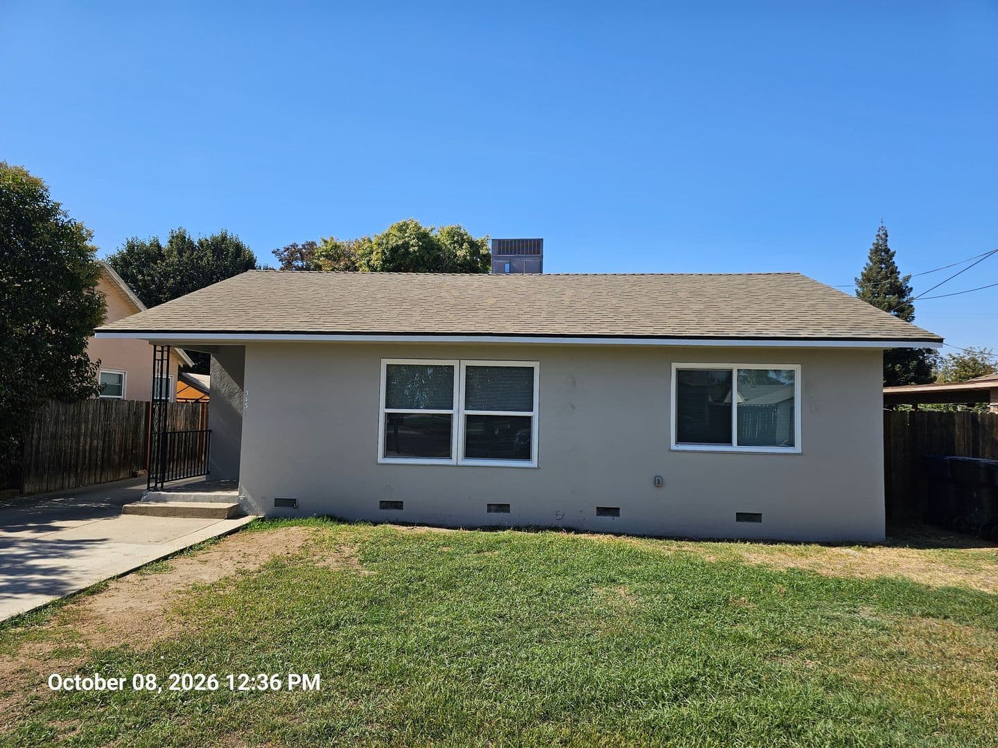 Tulare House: 343 North Gem St.