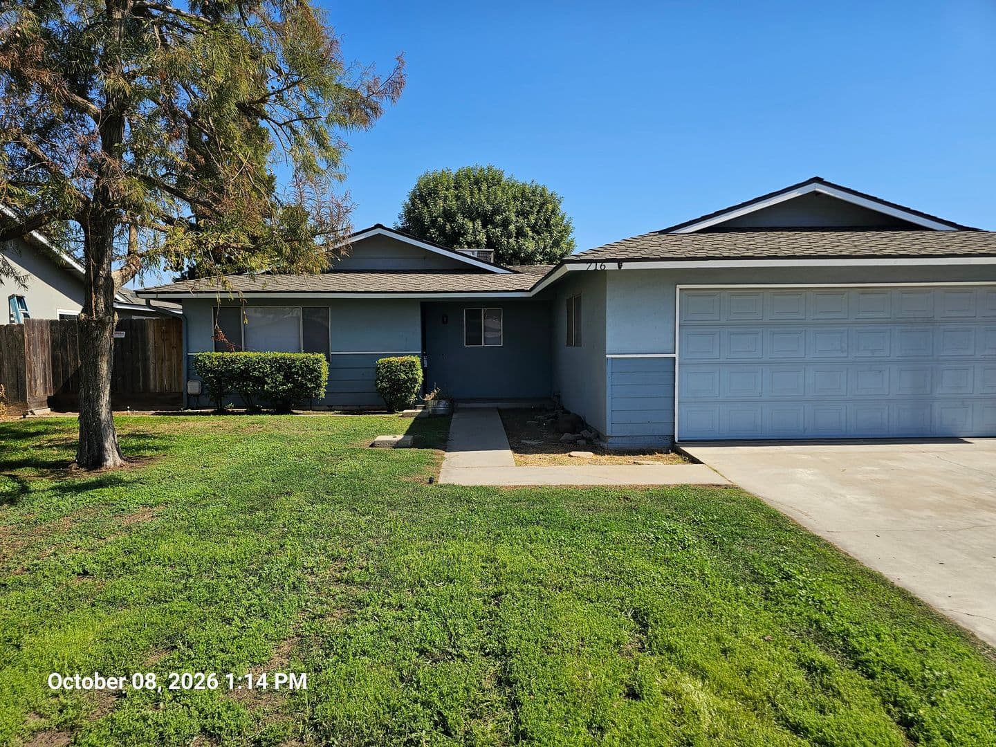Tulare House: 716 S. Mark