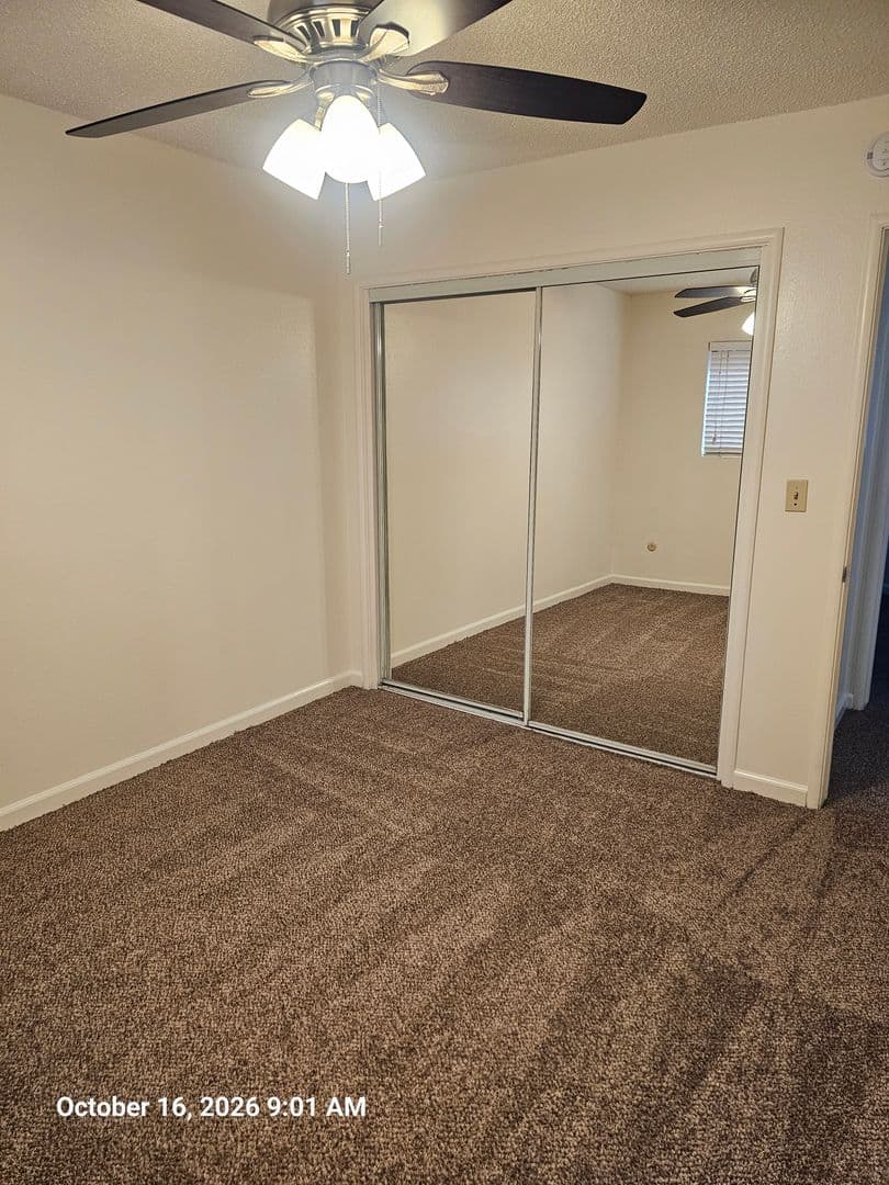 Tulare Apartment: 601 - 603 - 605 E. Willow Ct.
