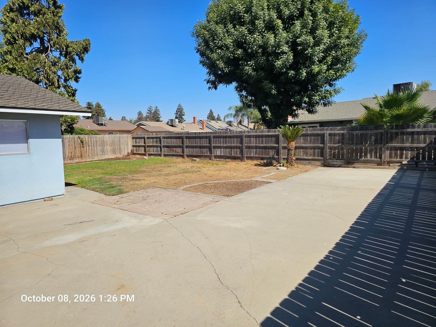 Tulare House: 716 S. Mark