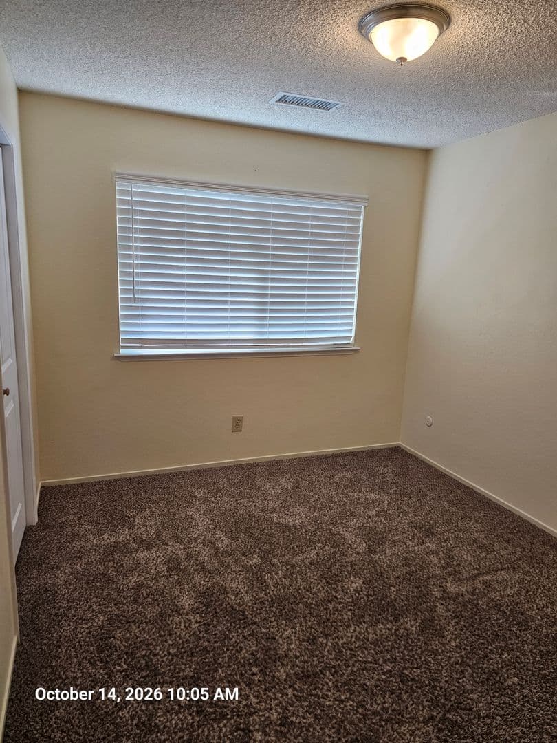Tulare House: 462 N. Cherry St.