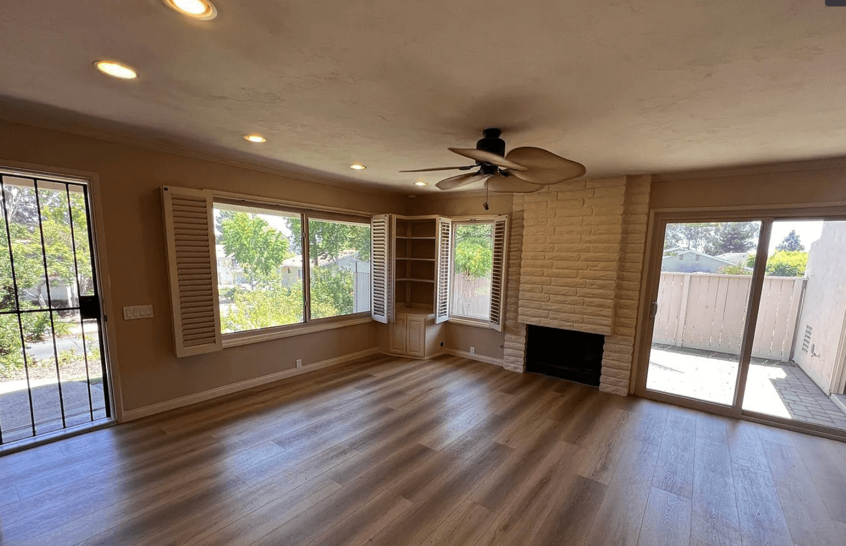 San Diego Townhome: 7916 Playmor Terrace