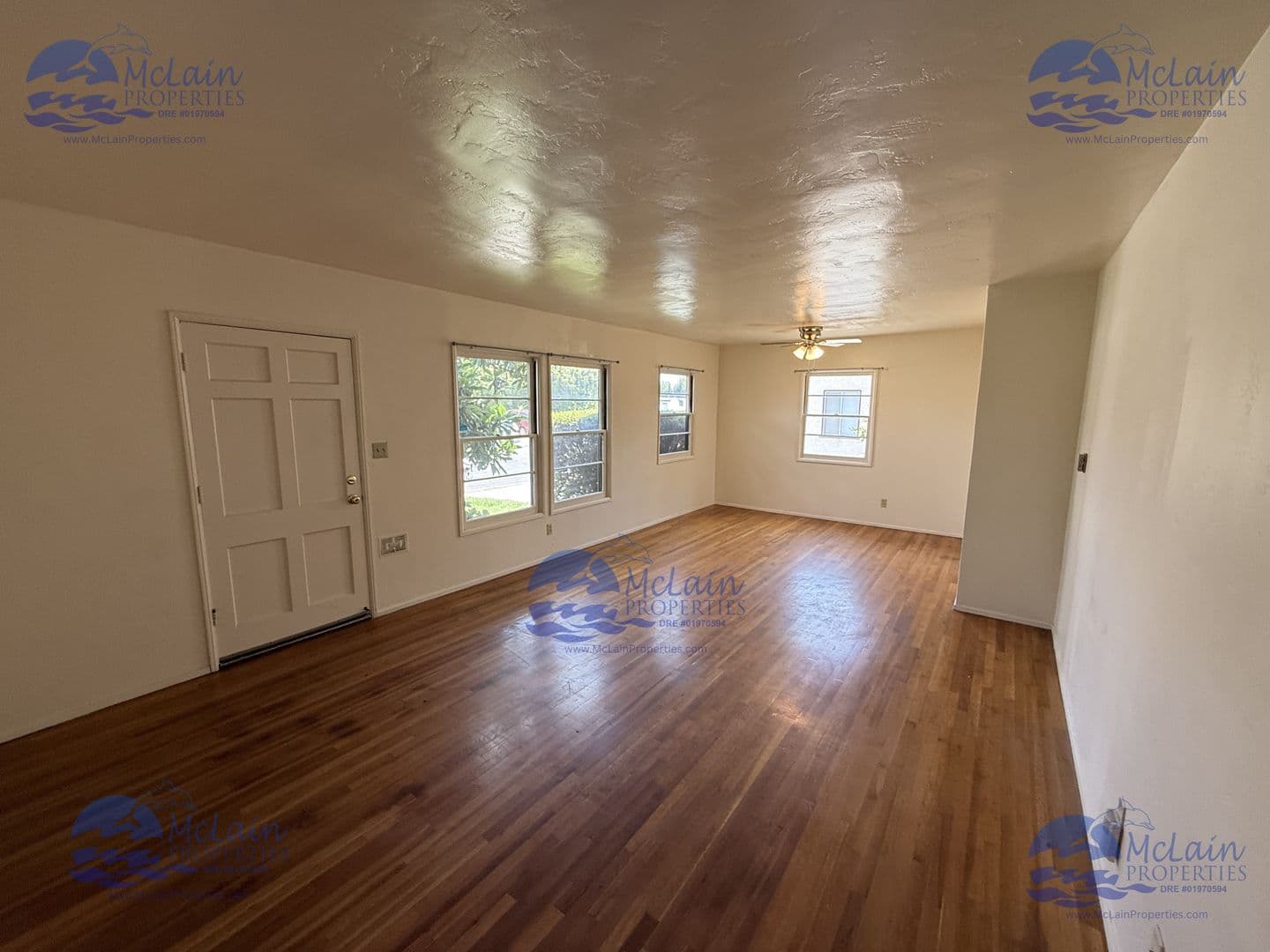San Diego House: 4236 Corinth St